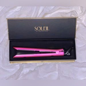 SOLEIL Flat Iron